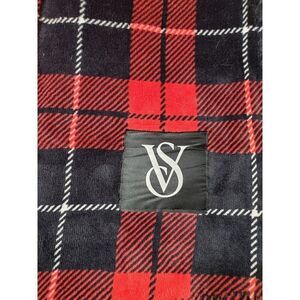 Victoria’s Secret VS PINK Red Plaid Sherpa Blanket Throw 48x61